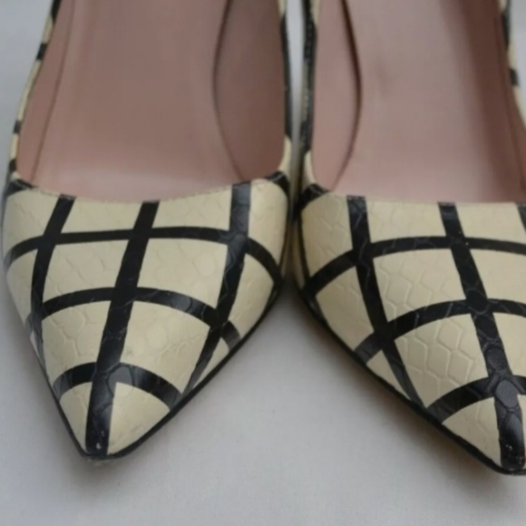 Kate Spade Larissa Pumps Size 8 - Picture 2 of 4